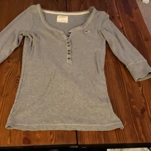 Hollister 3/4 length Henley 4/30$